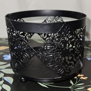 Gold Canyon Black Metal Candle Holder